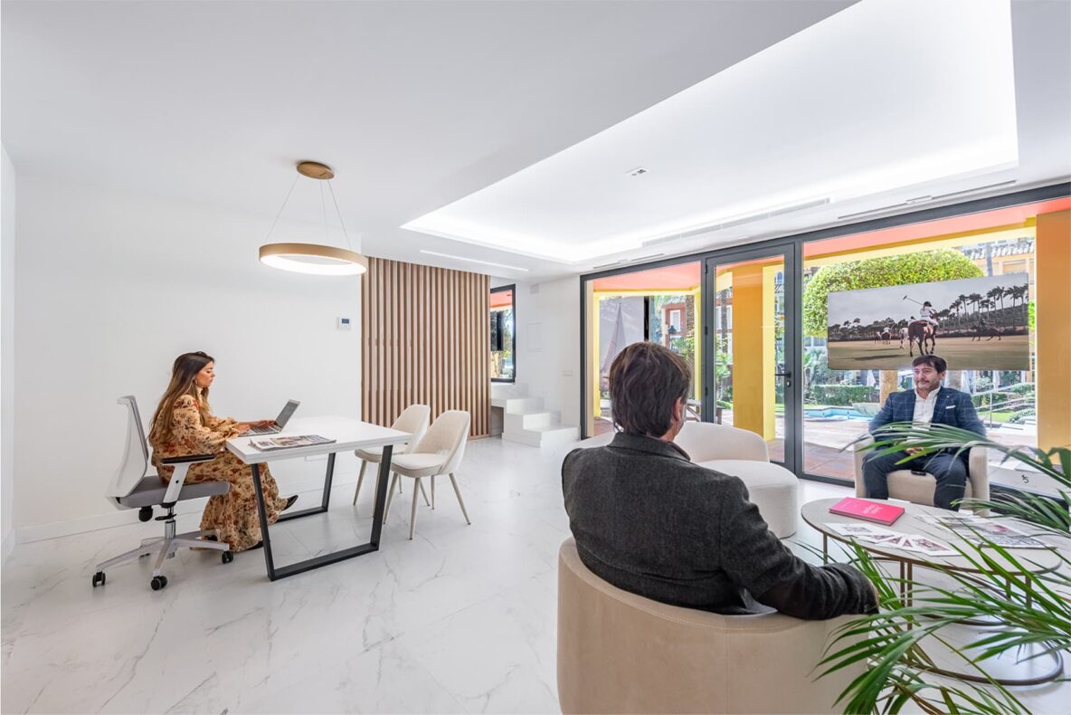 Mar Sotogrande inmobiliaria oficina